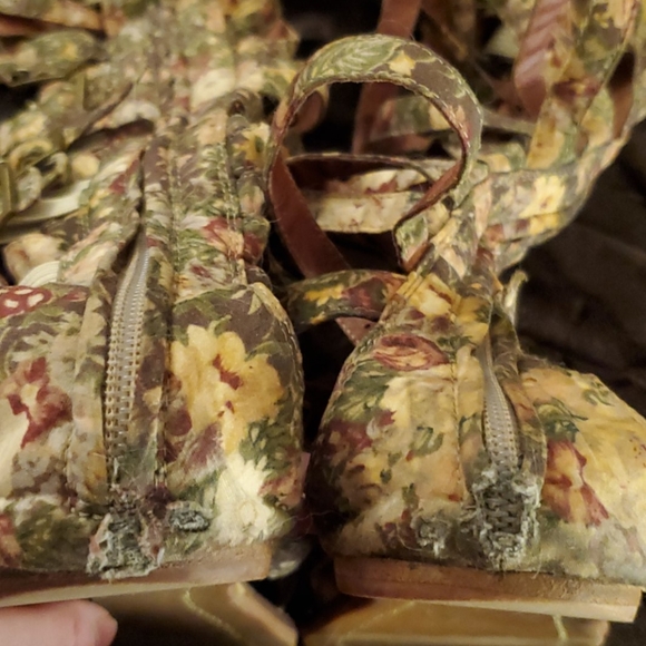 Jeffrey Campbell for Free People Romana Sandal - Picture 6 of 8